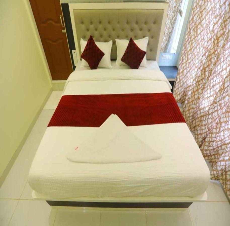 Hotel Sai Siddhi Inn - Midc Industrial Area, Mahape Navi Mumbai Bagian luar foto