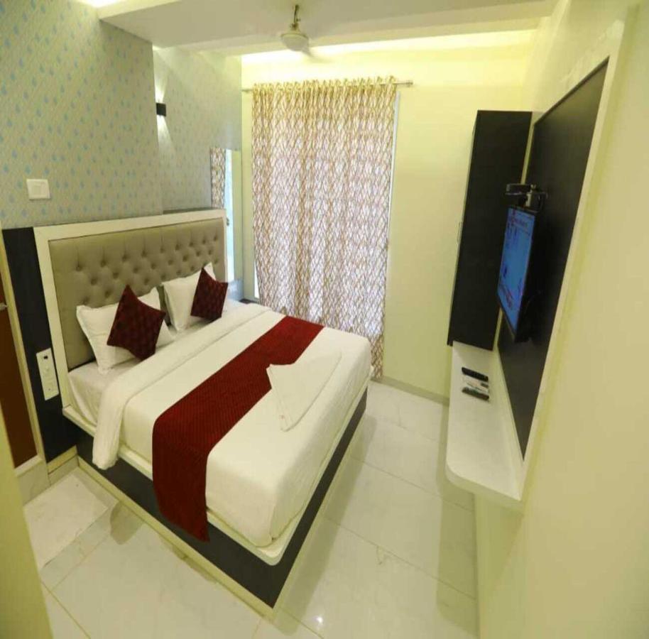 Hotel Sai Siddhi Inn - Midc Industrial Area, Mahape Navi Mumbai Bagian luar foto